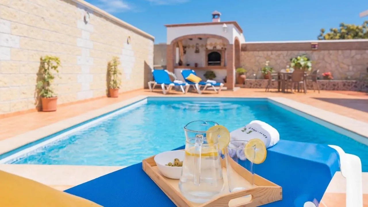 Villa Las Flores De Nerja By Ruralidays